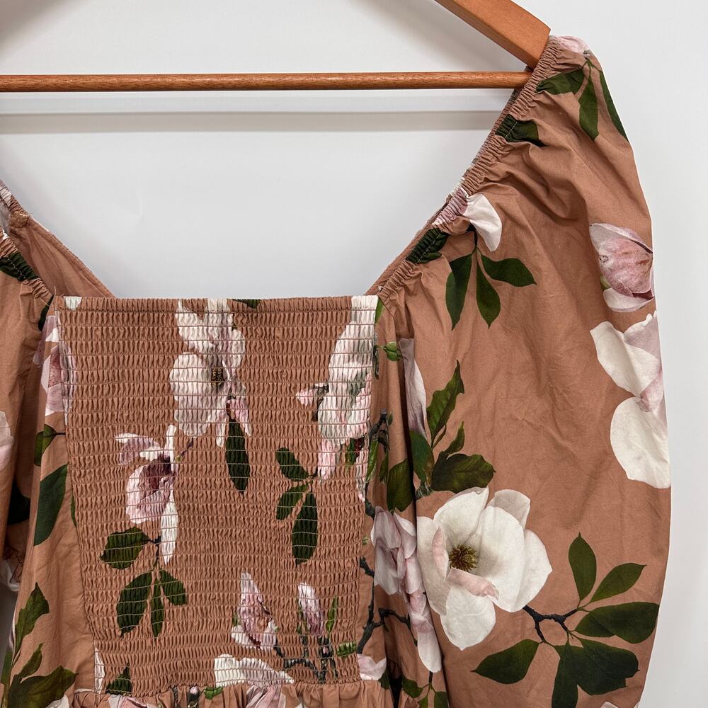 EXPRESS Floral Pleated Peplum Top in Brown Floral Print // XL - Picture 9 of 13